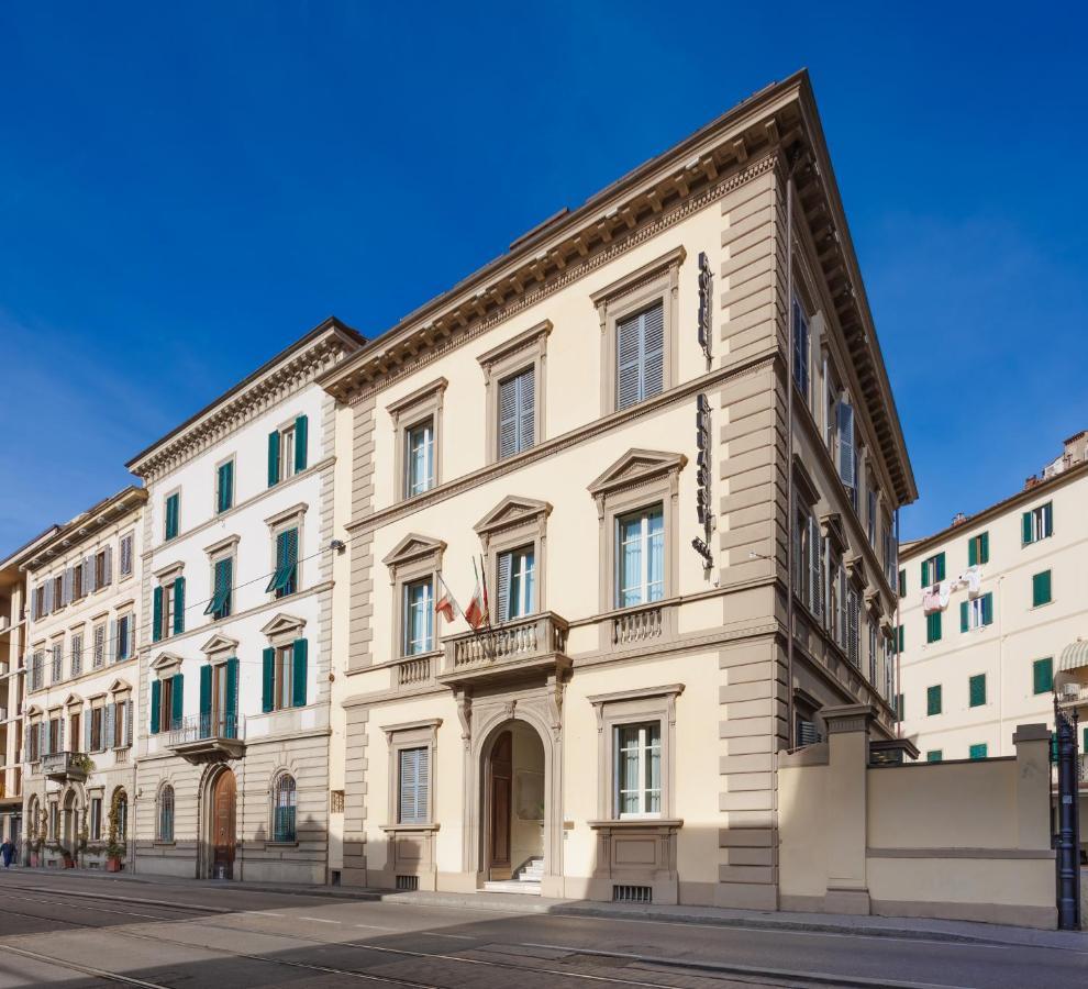 Embassy Florencia